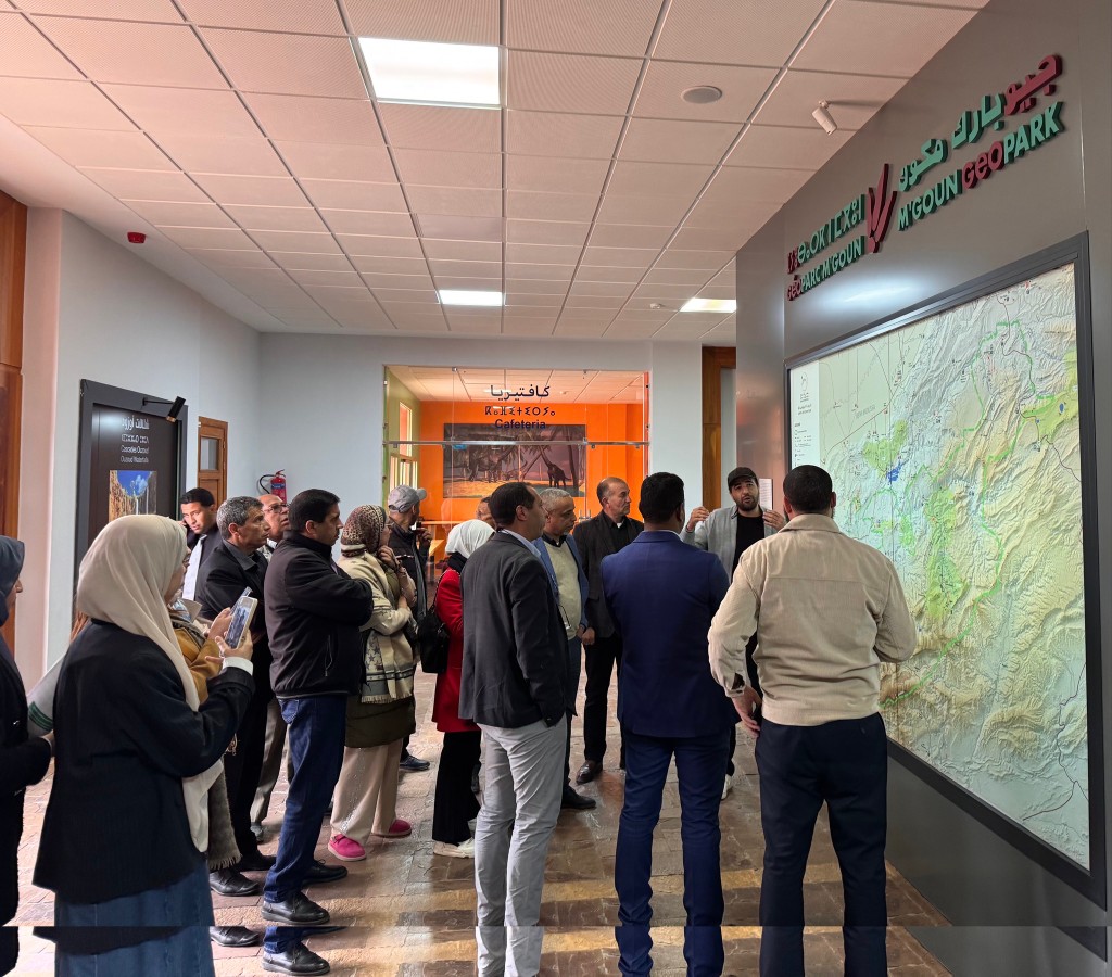 M'Goun Geopark map presentation — understanding geographical and climate challenges